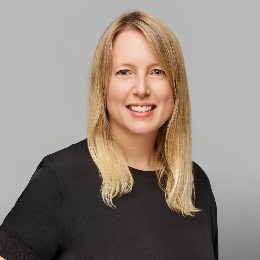 Laura Thompson